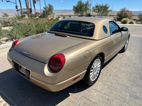 Used-2005-Ford-Thunderbird-Deluxe
