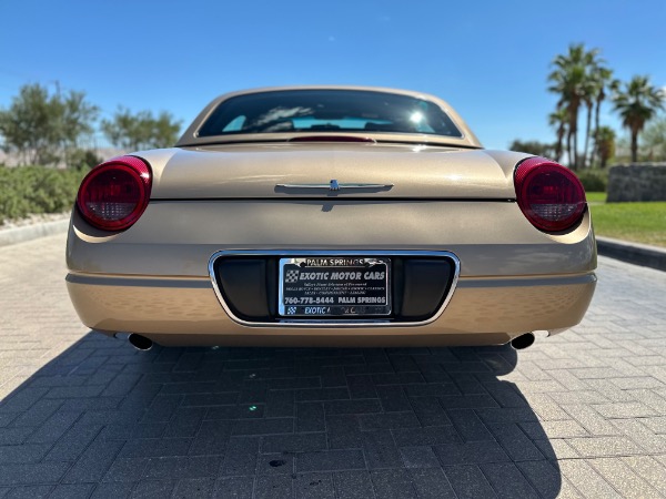 Used-2005-Ford-Thunderbird-Deluxe