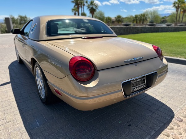 Used-2005-Ford-Thunderbird-Deluxe
