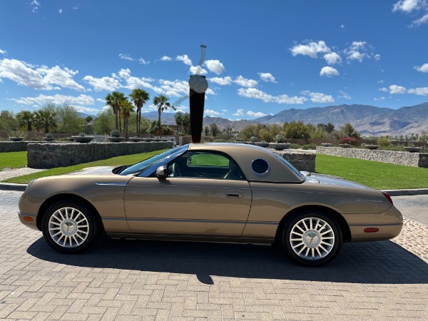Used-2005-Ford-Thunderbird-Deluxe