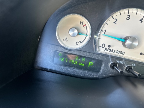 Used-2005-Ford-Thunderbird-Deluxe