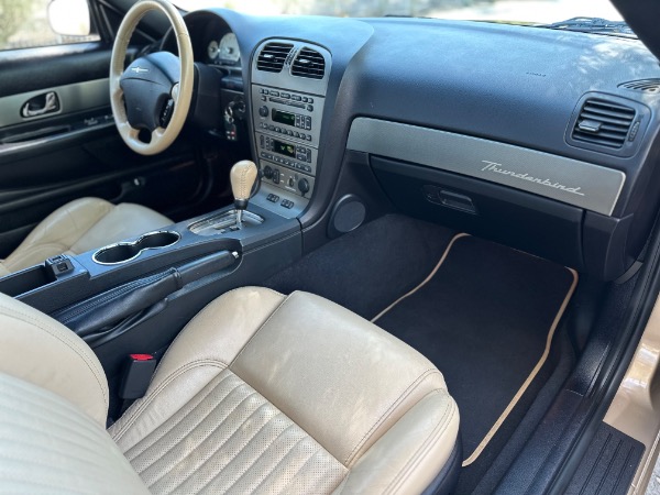 Used-2005-Ford-Thunderbird-Deluxe