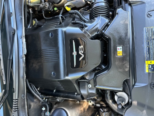 Used-2005-Ford-Thunderbird-Deluxe