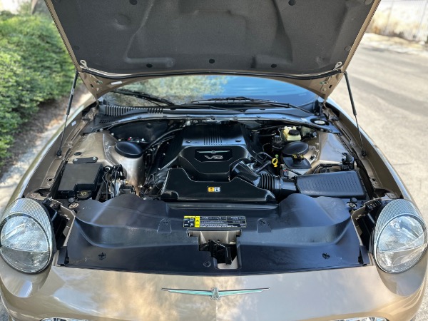 Used-2005-Ford-Thunderbird-Deluxe