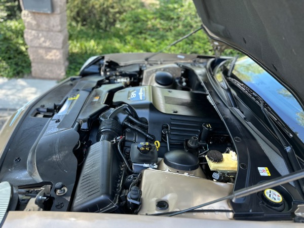 Used-2005-Ford-Thunderbird-Deluxe