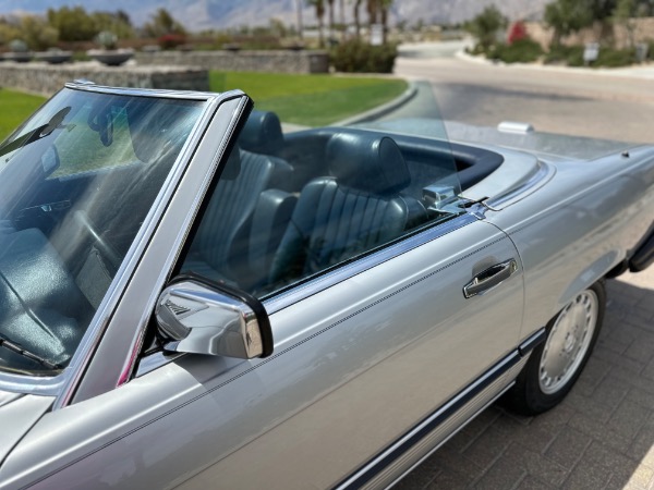 Used-1988-Mercedes-Benz-560-Class-560-SL