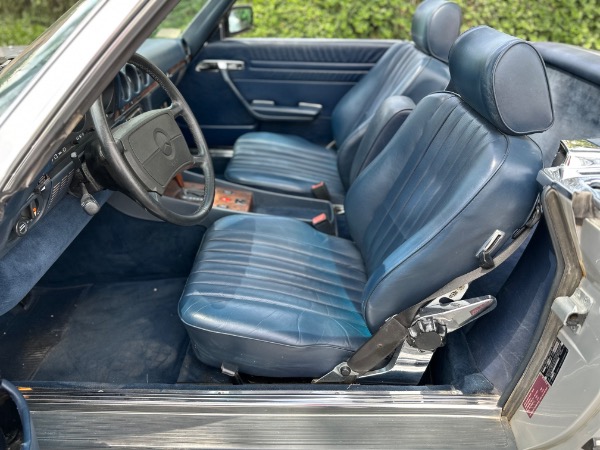 Used-1988-Mercedes-Benz-560-Class-560-SL