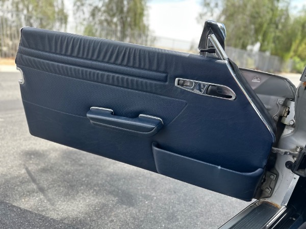 Used-1988-Mercedes-Benz-560-Class-560-SL