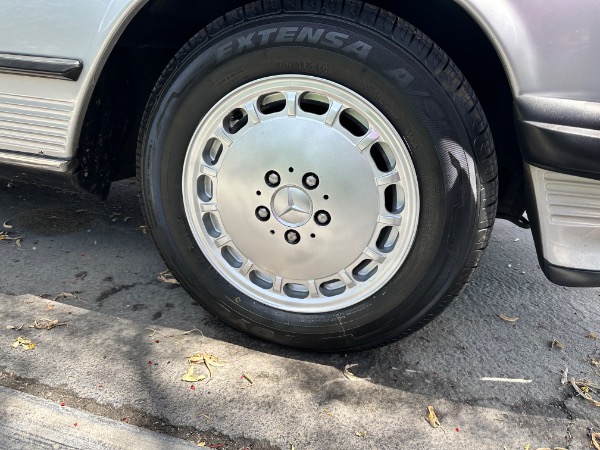 Used-1988-Mercedes-Benz-560-Class-560-SL