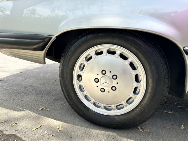 Used-1988-Mercedes-Benz-560-Class-560-SL