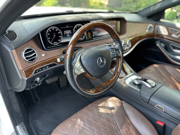 Used-2015-Mercedes-Benz-S-Class-S-550-4MATIC