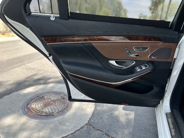 Used-2015-Mercedes-Benz-S-Class-S-550-4MATIC