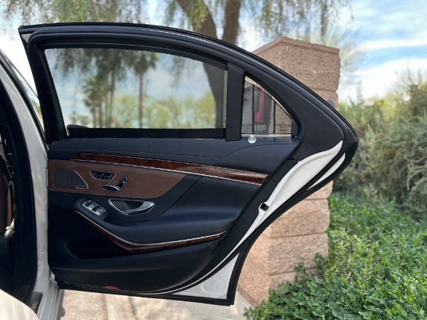 Used-2015-Mercedes-Benz-S-Class-S-550-4MATIC