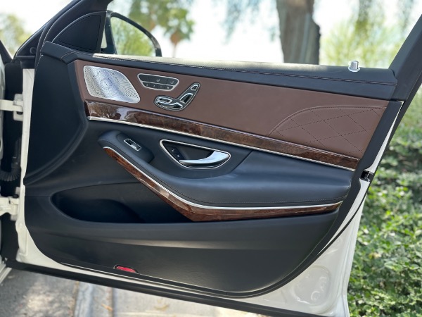 Used-2015-Mercedes-Benz-S-Class-S-550-4MATIC