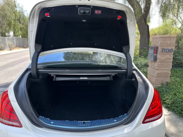 Used-2015-Mercedes-Benz-S-Class-S-550-4MATIC