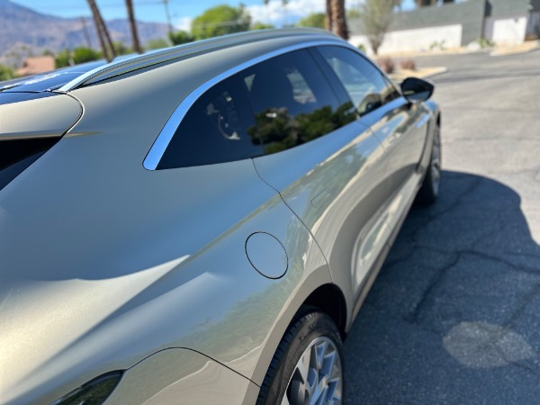 Used-2021-Aston-Martin-DBX