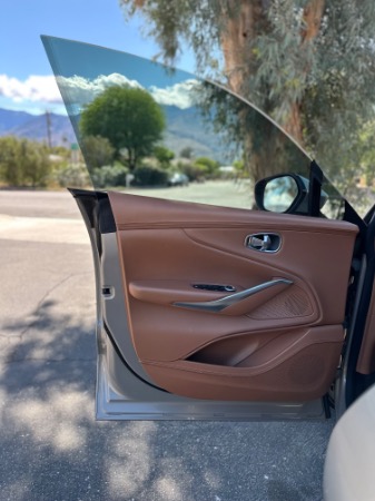 Used-2021-Aston-Martin-DBX