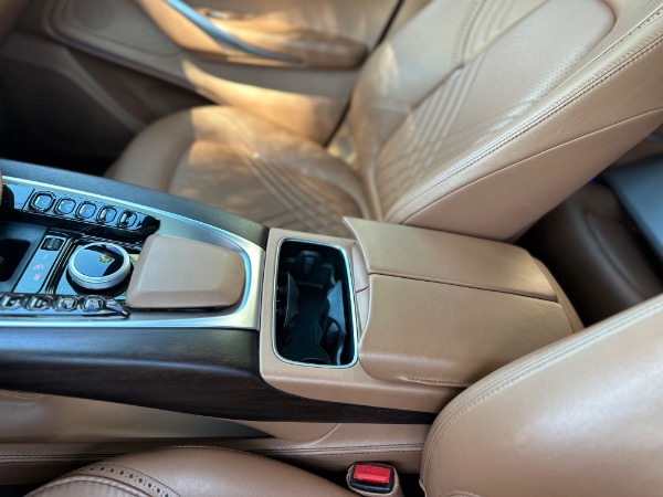 Used-2021-Aston-Martin-DBX