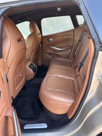 Used-2021-Aston-Martin-DBX