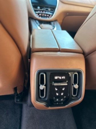 Used-2021-Aston-Martin-DBX