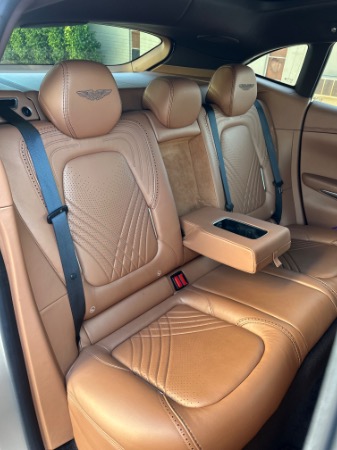 Used-2021-Aston-Martin-DBX