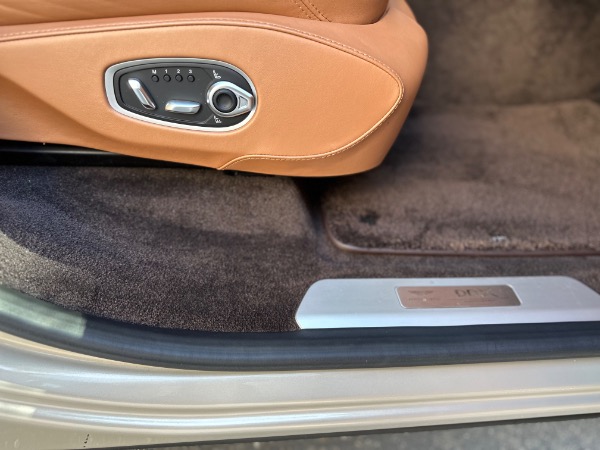 Used-2021-Aston-Martin-DBX