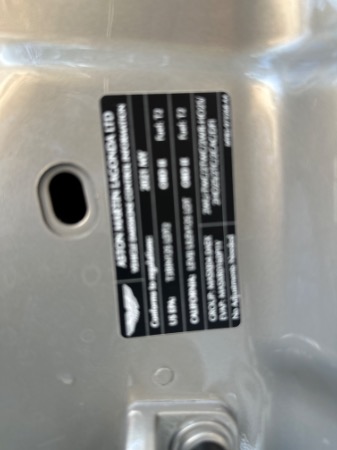 Used-2021-Aston-Martin-DBX