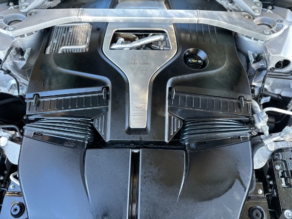 Used-2021-Aston-Martin-DBX