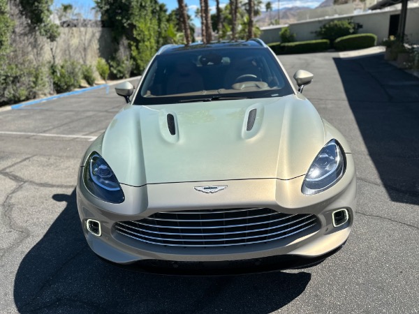 Used-2021-Aston-Martin-DBX