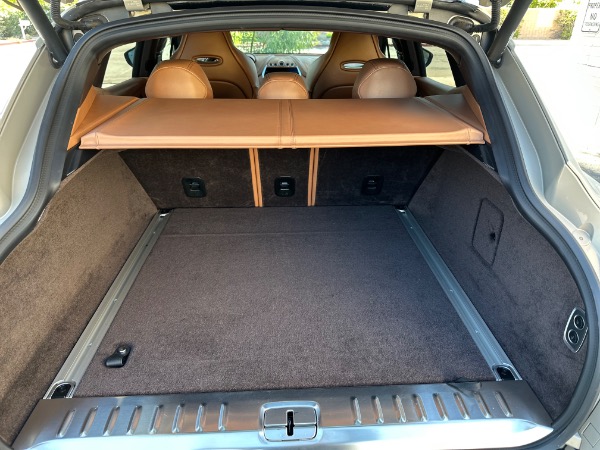 Used-2021-Aston-Martin-DBX