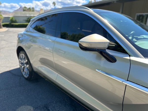 Used-2021-Aston-Martin-DBX