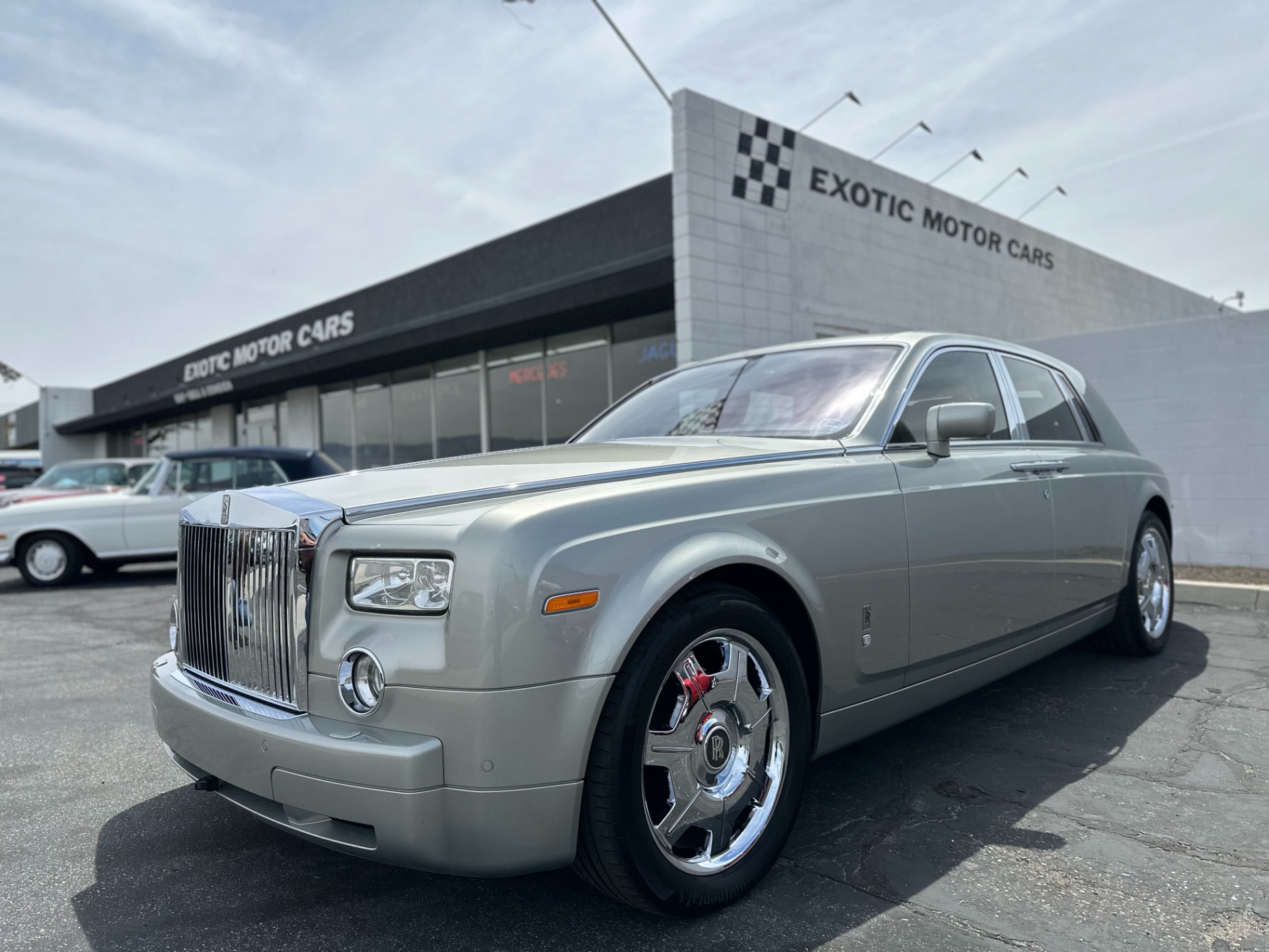Gray 2006 Rolls-Royce Phantom Base Sedan Rear-Wheel Drive 6-Speed Automatic