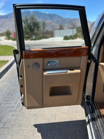 Used-2006-Rolls-Royce-Phantom