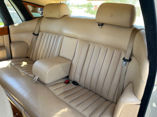 Used-2006-Rolls-Royce-Phantom