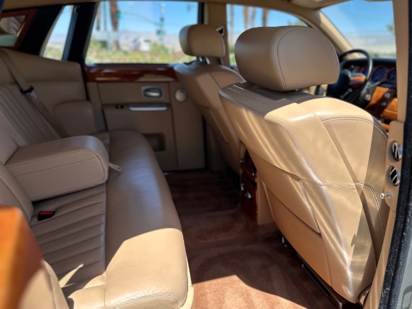 Used-2006-Rolls-Royce-Phantom