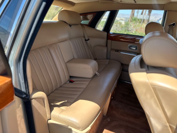 Used-2006-Rolls-Royce-Phantom