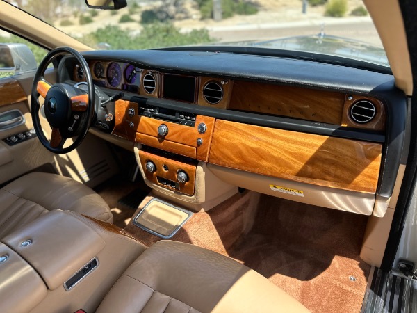 Used-2006-Rolls-Royce-Phantom