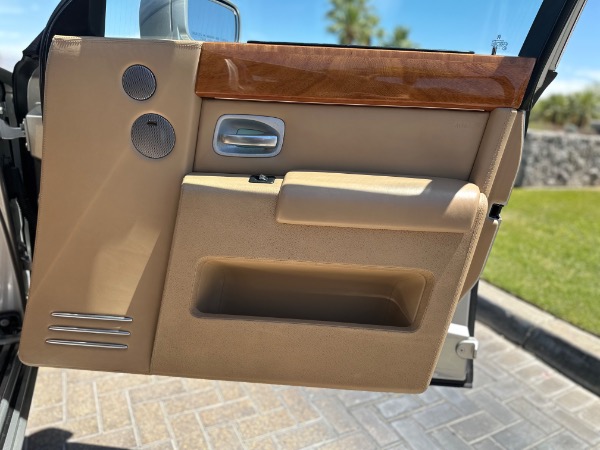 Used-2006-Rolls-Royce-Phantom