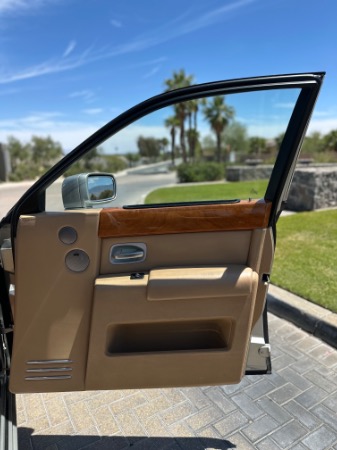 Used-2006-Rolls-Royce-Phantom