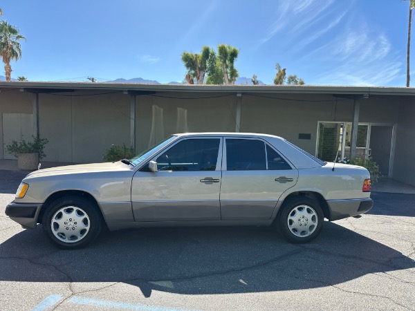 Used-1995-Mercedes-Benz-E320-luxe