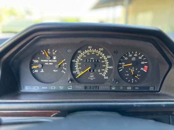 Used-1995-Mercedes-Benz-E320-luxe