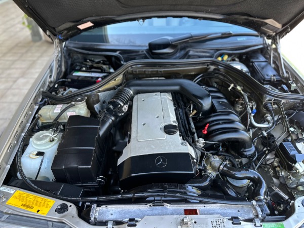 Used-1995-Mercedes-Benz-E320-luxe