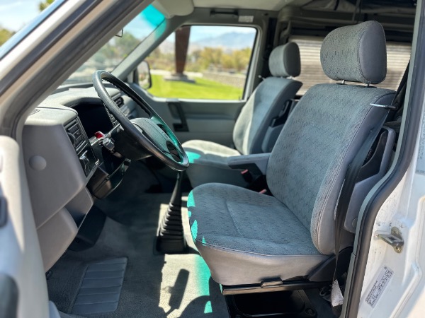 Used-1995-Volkswagen-EuroVan-Campmobile