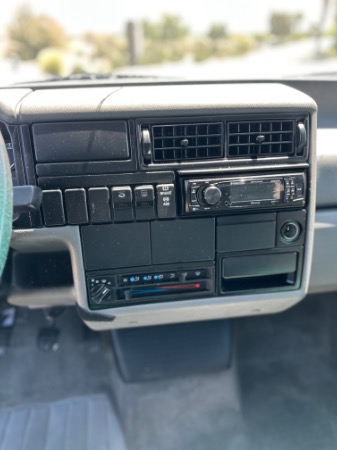 Used-1995-Volkswagen-EuroVan-Campmobile
