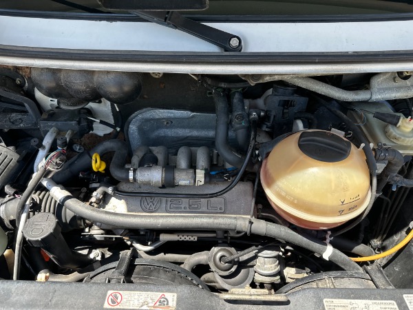 Used-1995-Volkswagen-EuroVan-Campmobile