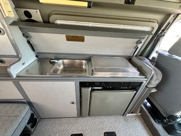Used-1995-Volkswagen-EuroVan-Campmobile