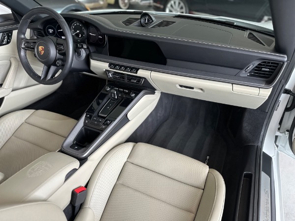 Used-2020-Porsche-911-Carrera-4S