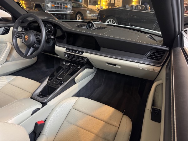 Used-2020-Porsche-911-Carrera-4S