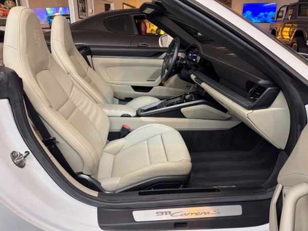 Used-2020-Porsche-911-Carrera-4S
