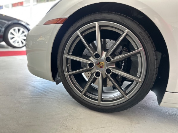 Used-2020-Porsche-911-Carrera-4S
